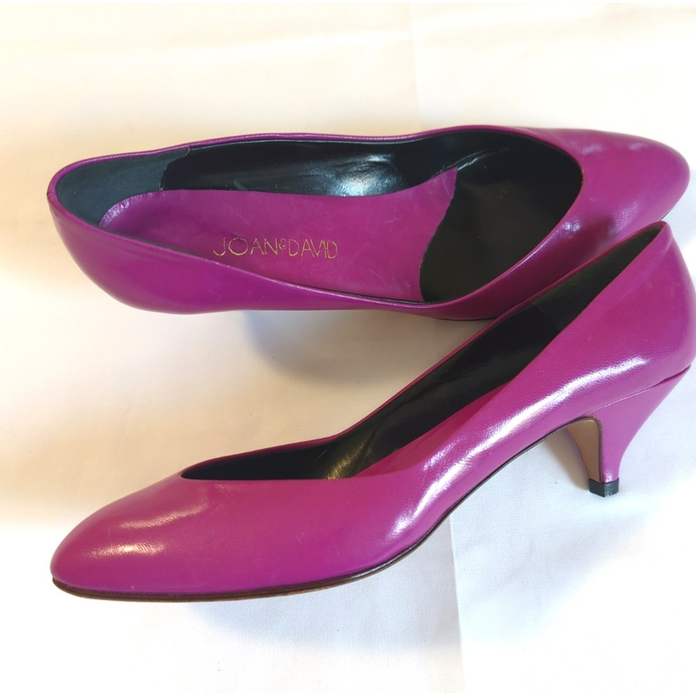 Vtg Joan & David Kitten Heel Pumps 7 1/2 Bright Fuchsia Pink Leather Italy Chic